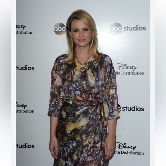 CATHERINE MALANDRINO size 4 P silk floral flowy dress in excellent condition - Picture 2 of 13